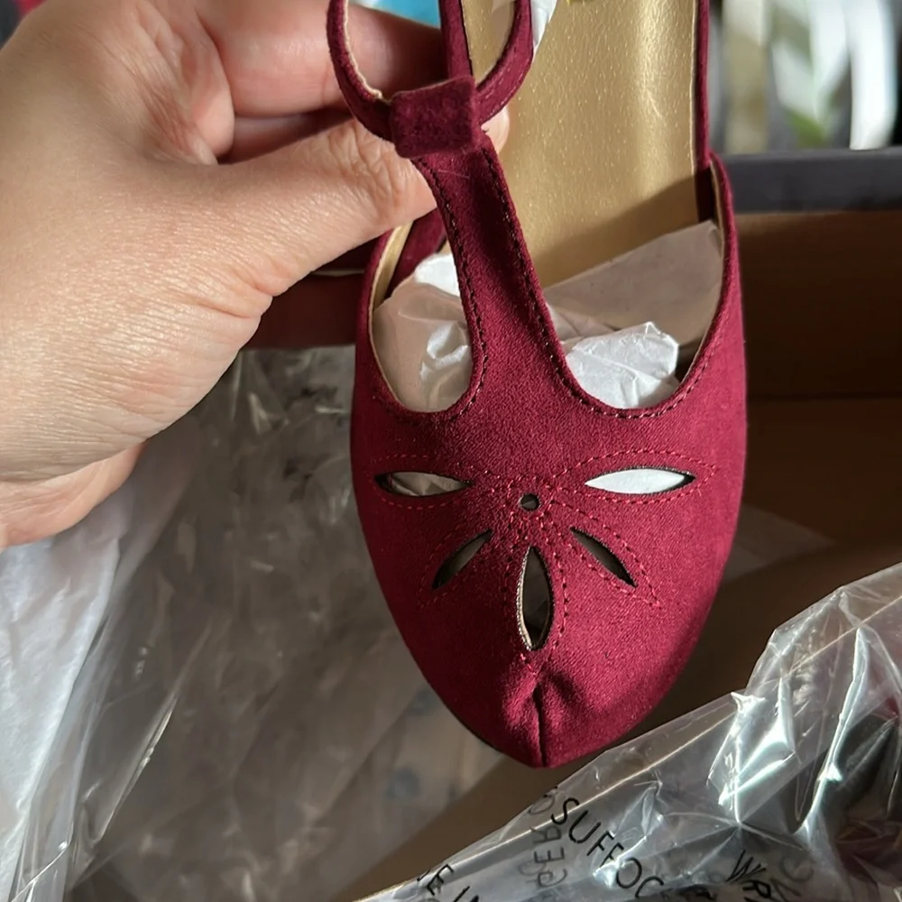 Retro Red ModCloth Heels - Picture 2 of 4